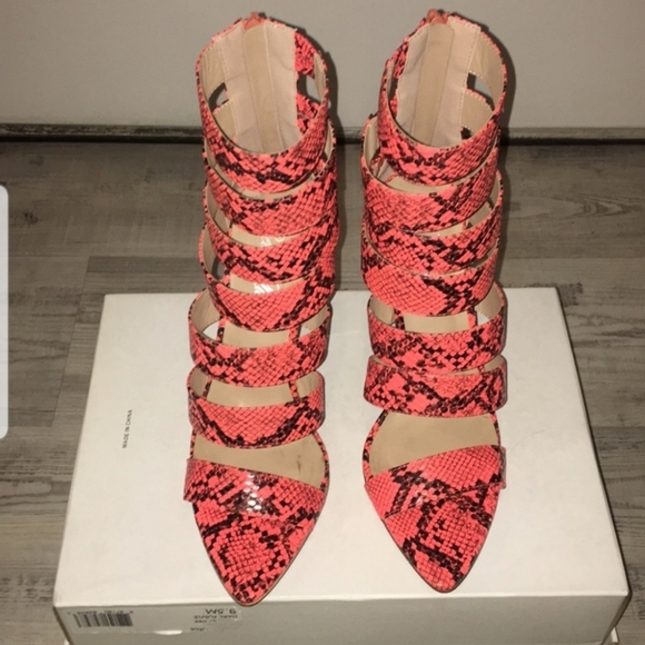 Bella Luna Neon Orange Snakskin Stripper Heel - Picture 9 of 10